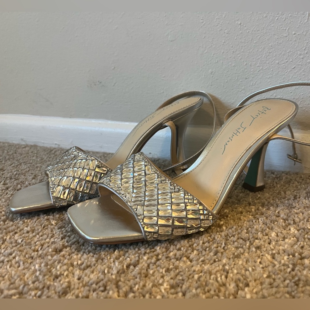 Betsey Johnson Blue Bottom Heels Gems Sparkly size 6.5